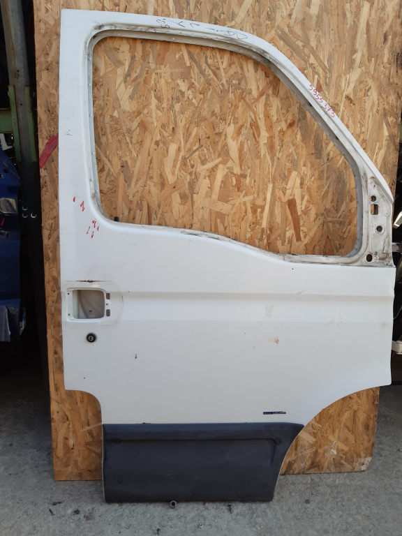 Usa / Portiera Dreapta,fata,Alb Iveco DAILY 3 1997 - 2006