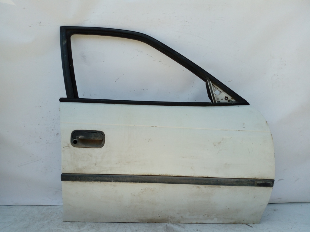 Usa / Portiera Dreapta,fata,Alb Opel ASTRA F 1991 - 2002