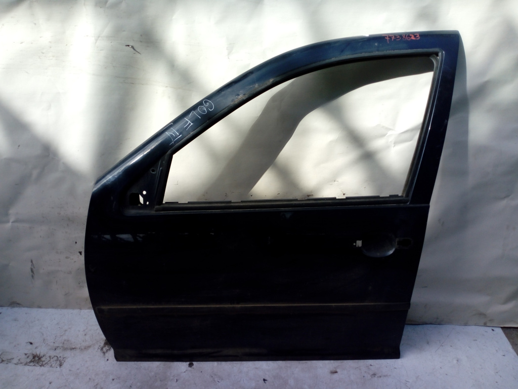 Usa / Portiera Dreapta,fata,Albastru VW GOLF 4 1997 - 2004