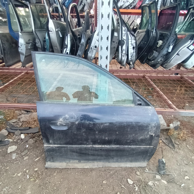 Usa / Portiera Dreapta Fata Audi A3 (8L1) 1996-2003 Albastru