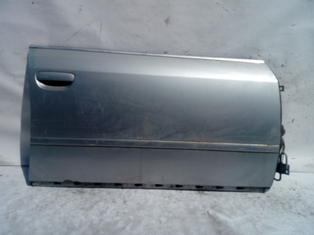 Usa / Portiera Dreapta,fata Audi A6 (4B, C5) 1997 - 2005