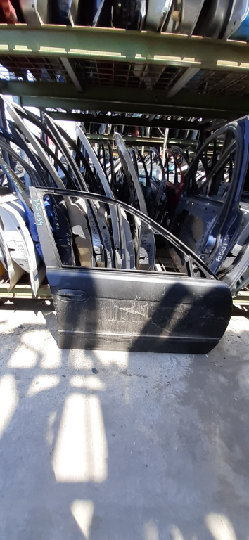 Usa / Portiera Dreapta Fata Bmw 5 (E39) 1995-2004 Negru