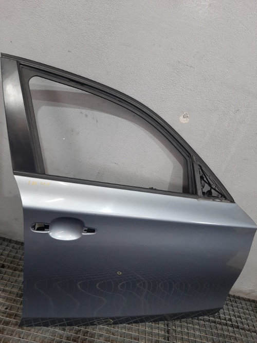 Usa portiera dreapta fata bmw seria 1 e87