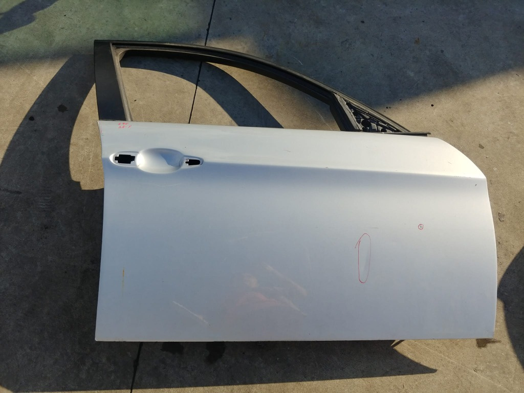 Usa portiera dreapta fata bmw serie 3 e90