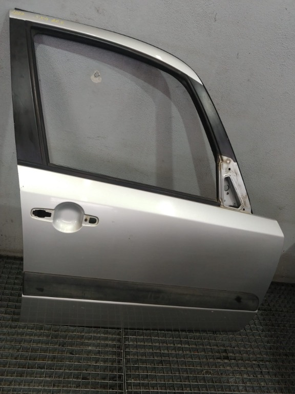 Usa portiera dreapta fata fiat sedici 16 2006-2014 suzuki sx4