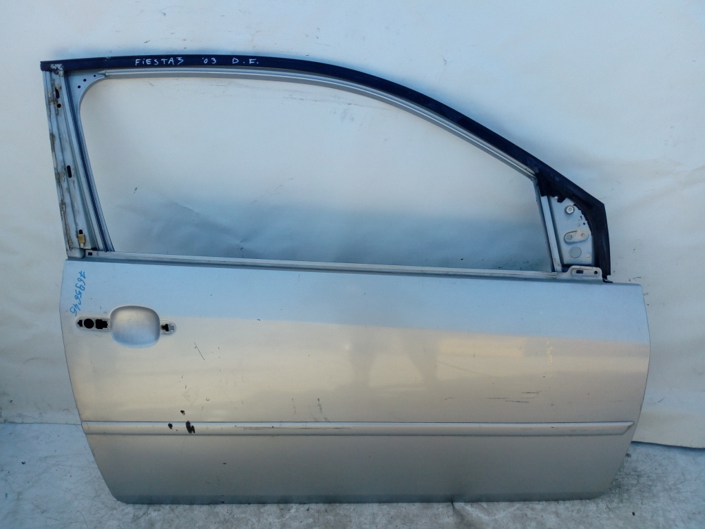 Usa / Portiera Dreapta Fata Ford Fiesta Mk 5 2002-2008 Gri Coupe / 2 Portiere