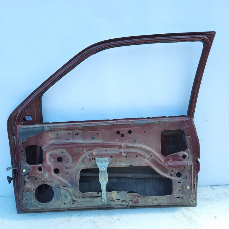 Usa / Portiera Dreapta Fata Ford Fiesta Mk4 1995-2002 Rosu