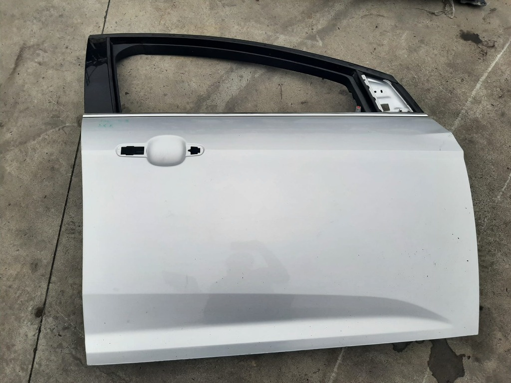 Usa portiera dreapta fata ford focus 3 break