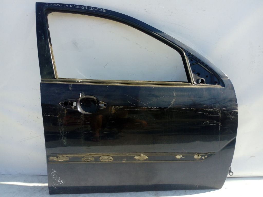 Usa / Portiera Dreapta Fata Ford Focus Mk 1 1998-2004 Negru