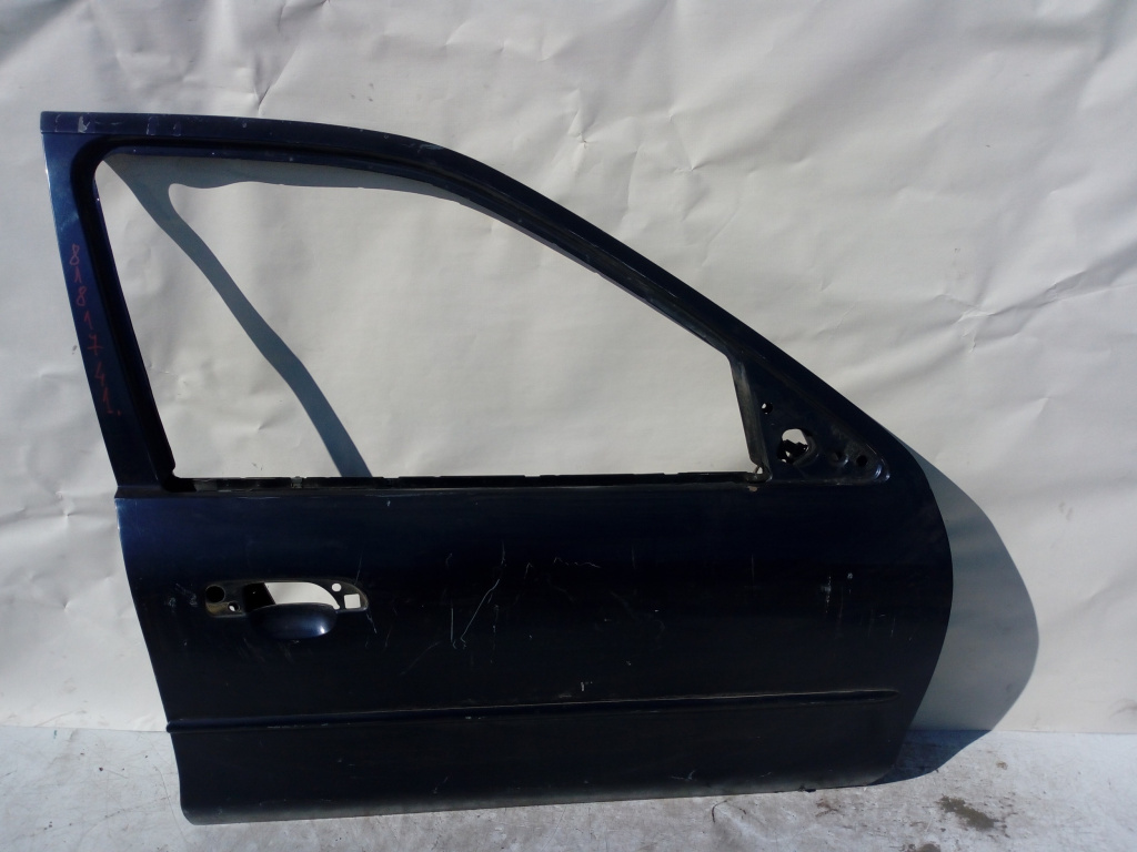 Usa / Portiera Dreapta Fata Ford Mondeo Mk 2 1996-2000 Albastru Negru