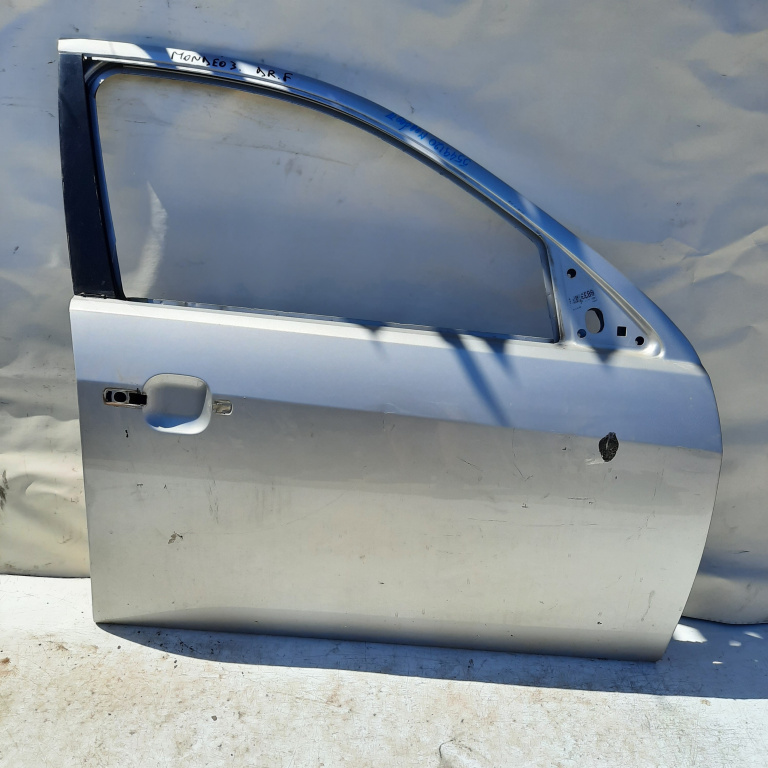 Usa / Portiera Dreapta Fata Ford Mondeo Mk 3 2000-2007
