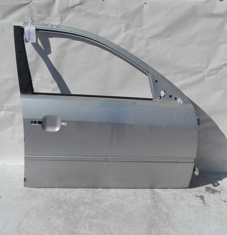 Usa / Portiera Dreapta Fata Ford Mondeo Mk 3 2000-2007 Gri Sedan / Berlina