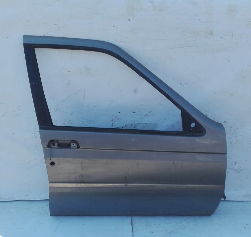 Usa / Portiera Dreapta,fata,Gri,Negru Alfa Romeo 164 (164) 1987 - 1998