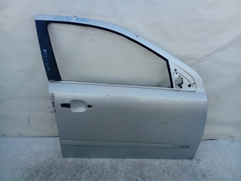 Usa / Portiera Dreapta,fata,Gri Opel ASTRA H 2004 - 2012