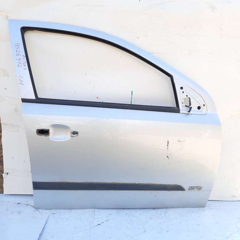 Usa / Portiera Dreapta,fata,Gri Opel ASTRA H 2004 - 2012