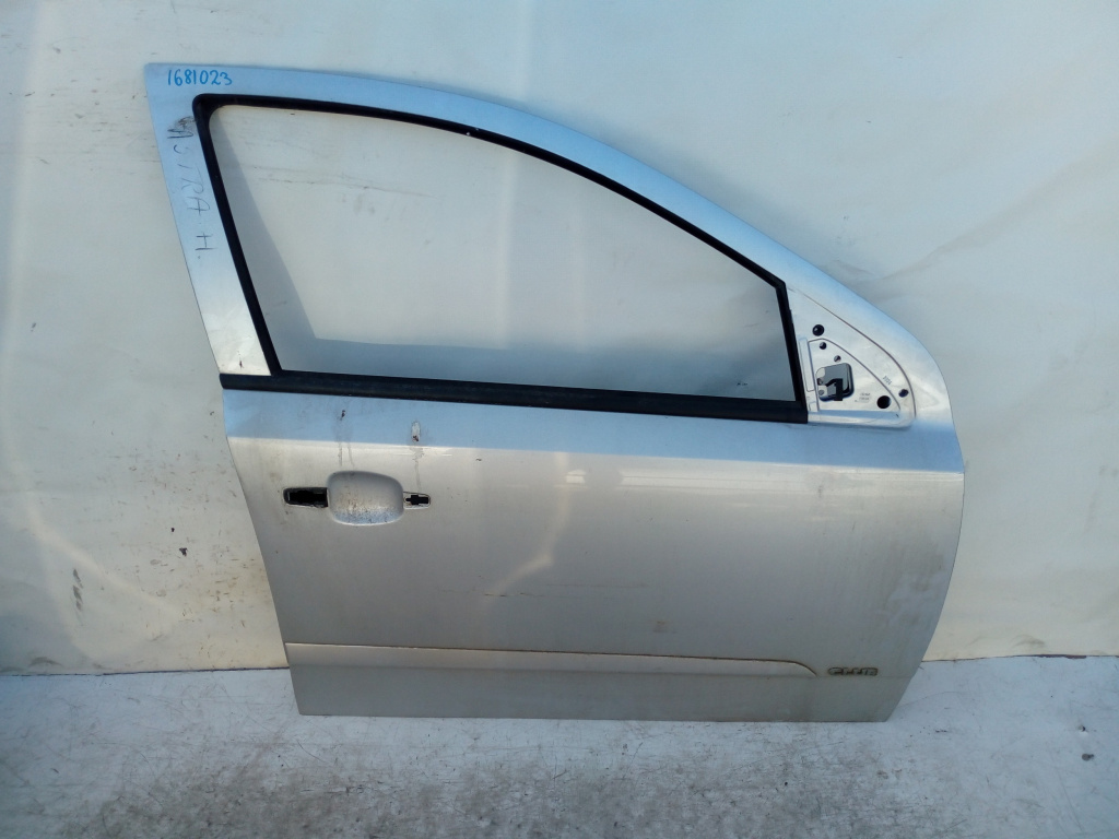 Usa / Portiera Dreapta,fata,Gri Opel ASTRA H 2004 - 2012
