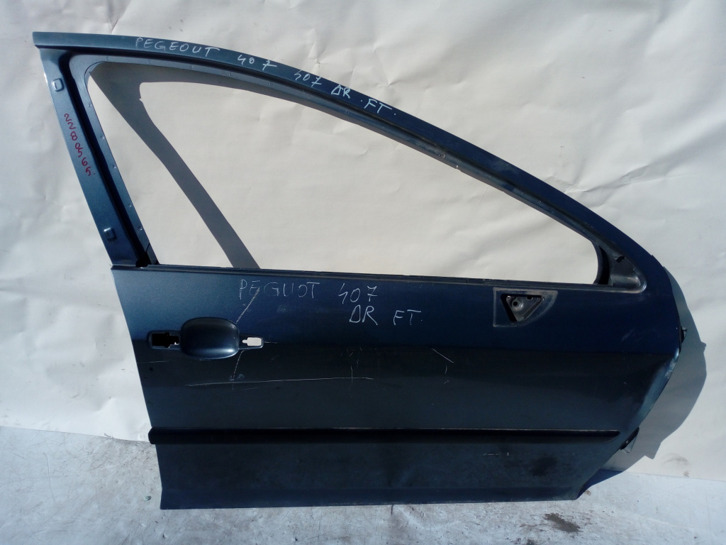 Usa / Portiera Dreapta,fata,Gri Peugeot 407 2004 - 2011