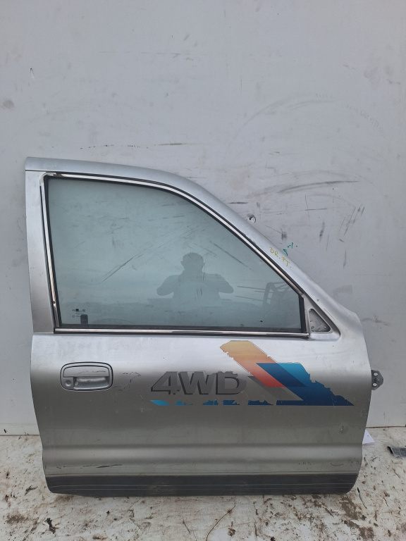Usa / Portiera Dreapta Fata Kia Sportage (K00) 1994-2002 Gri
