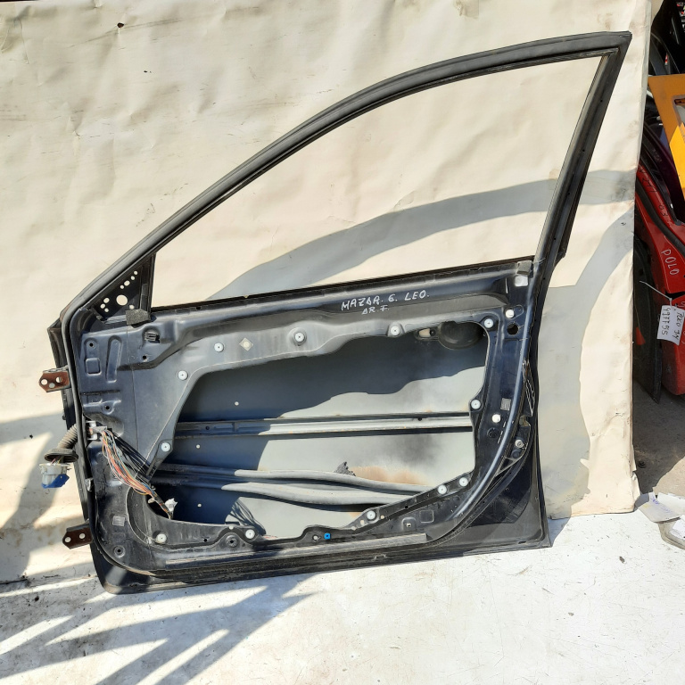 Usa / Portiera Dreapta Fata Mazda 6 (Gg) 2002-2008 Negru