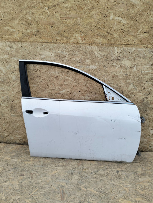 Usa / Portiera Dreapta Fata Mazda 6 (Gh) 2007-2012 Alb