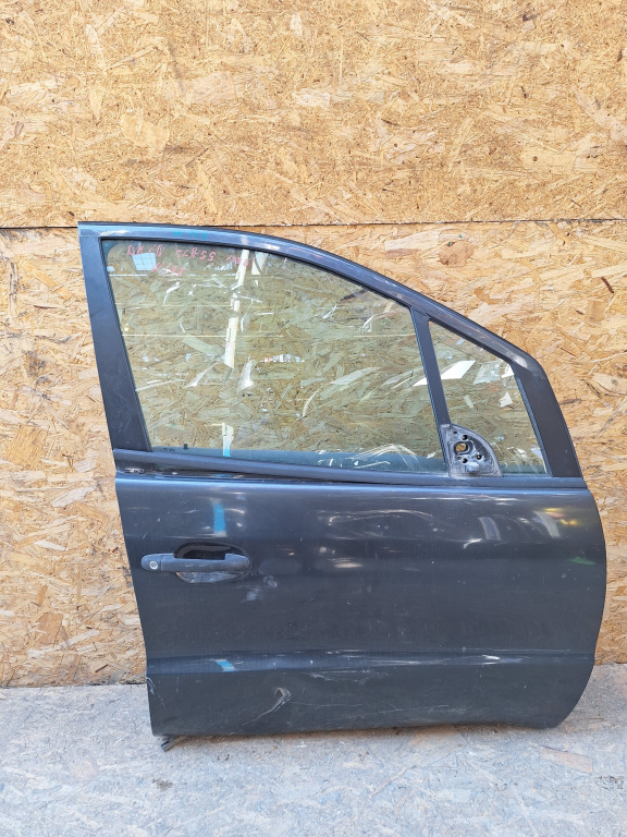 Usa / Portiera Dreapta Fata Mercedes-Benz A-Class (W168) 1997-2004 Negru