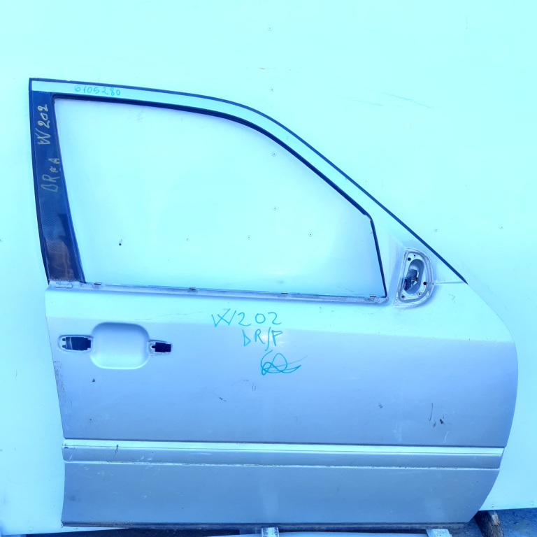 Usa / Portiera Dreapta Fata Mercedes-Benz C-Class (W202) 1993-2001 Alb Gri