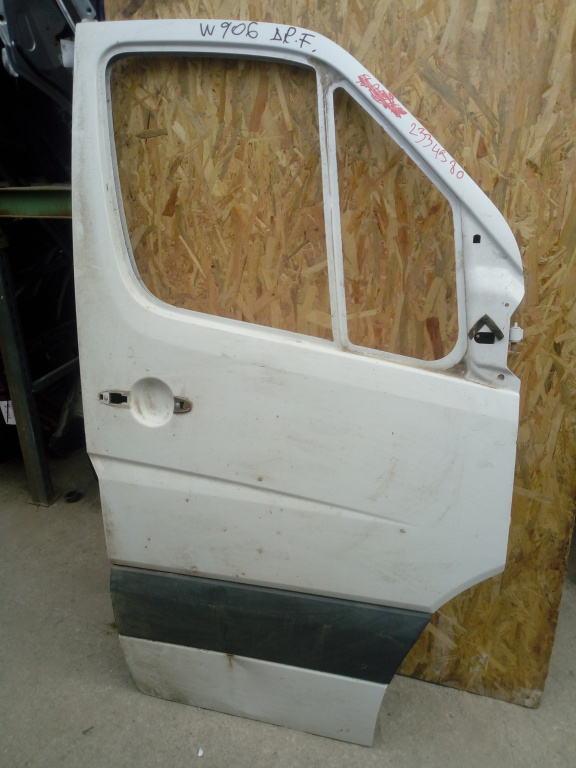 Usa / Portiera Dreapta Fata Mercedes-Benz Sprinter (W906) 2006-2018 Alb