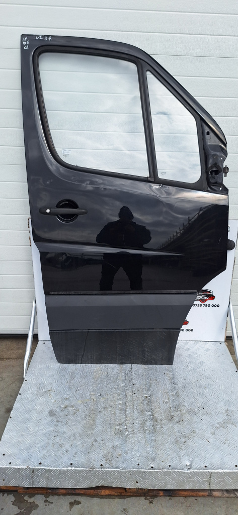 Usa / Portiera dreapta fata Mercedes-Benz Sprinter (2009->) [906] 2.2 Motorina 2015, - / CRAFTER/ SPRINTER