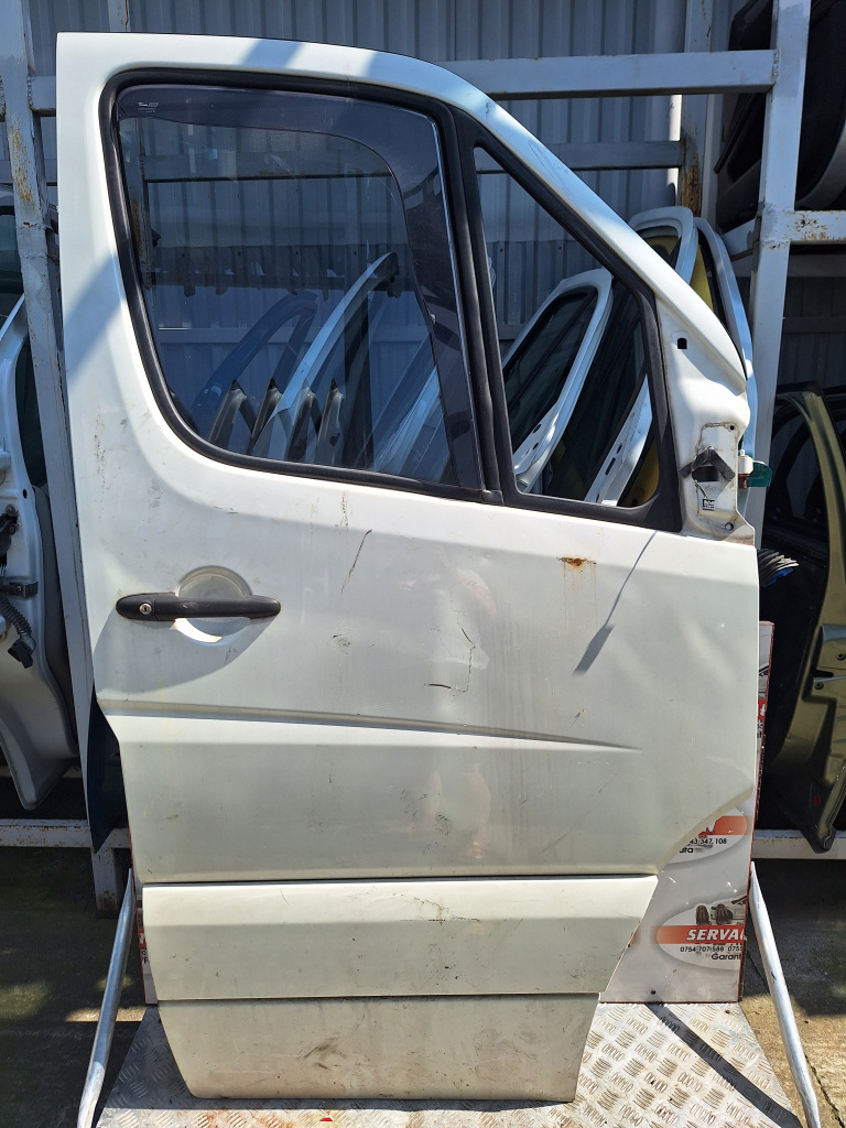 Usa / Portiera dreapta fata Mercedes-Benz Sprinter (2009->) [906] 2.2 Motorina 2013