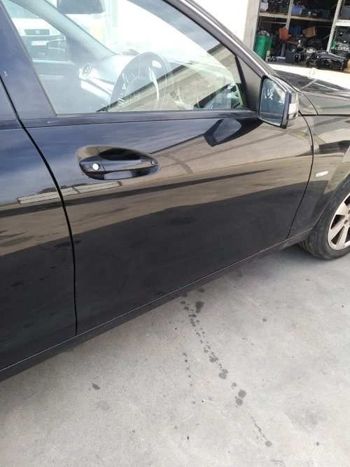 Usa portiera dreapta fata mercedes c class w204 facelift limuzina 2011