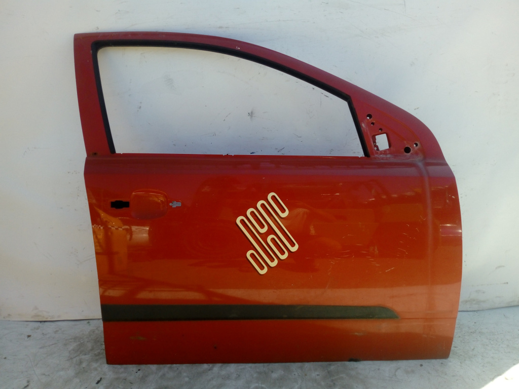 Usa / Portiera Dreapta Fata Opel Astra F 1991-2002 Rosu
