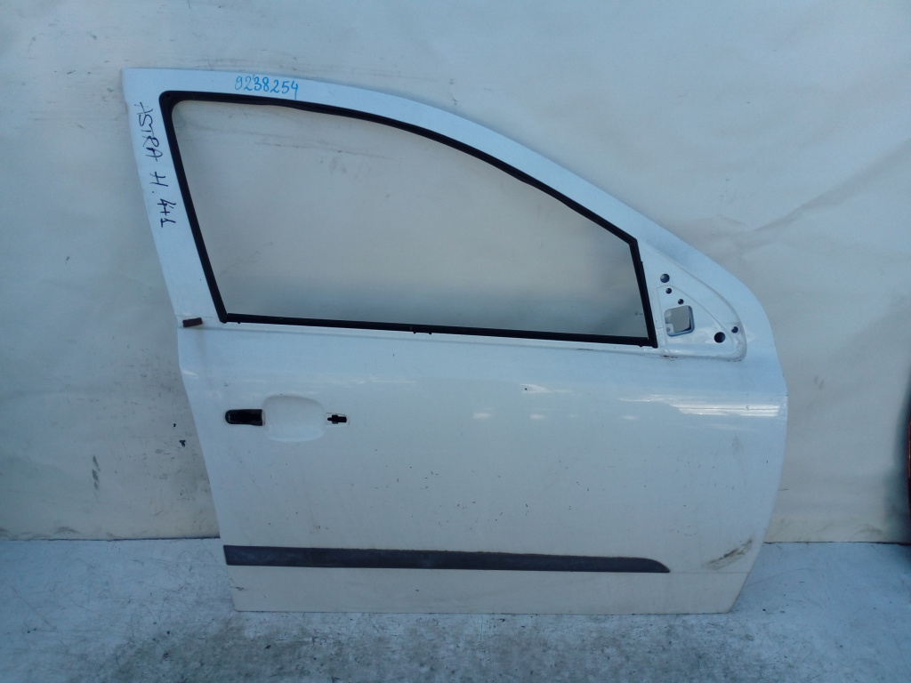 Usa / Portiera Dreapta Fata Opel Astra H 2004-2012 Alb