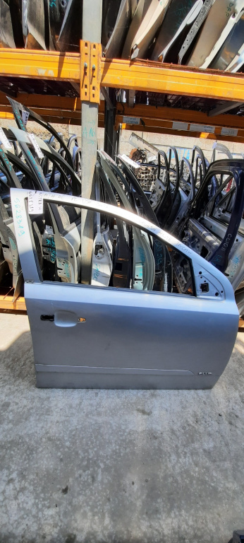 Usa / Portiera Dreapta Fata Opel Astra H 2004-2012 Alb Gri