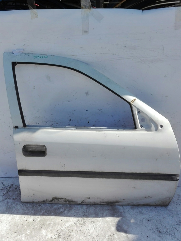 Usa / Portiera Dreapta Fata Opel Vectra B 1995-2002 Alb