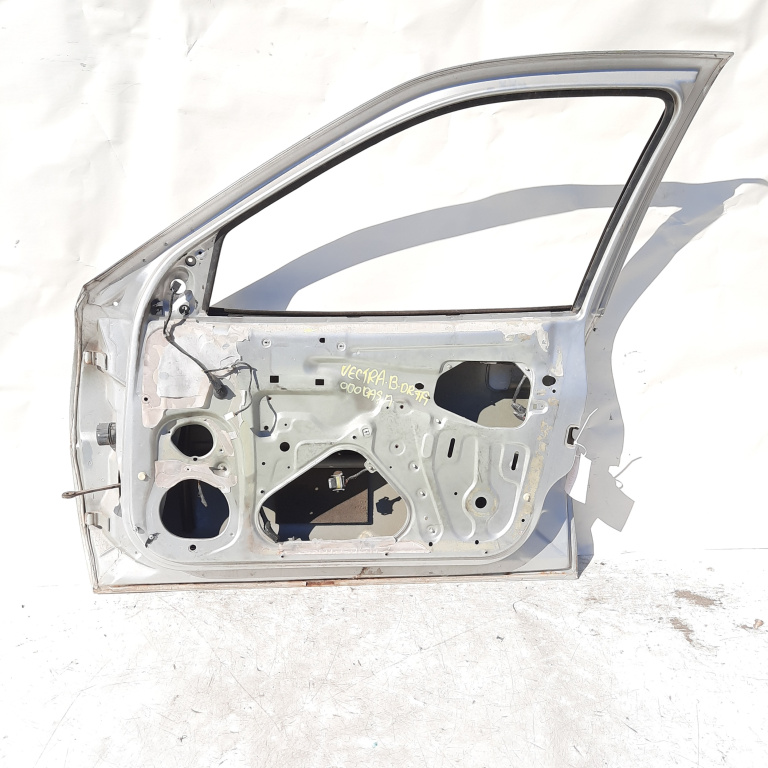 Usa / Portiera Dreapta,fata Opel VECTRA B 1995 - 2002