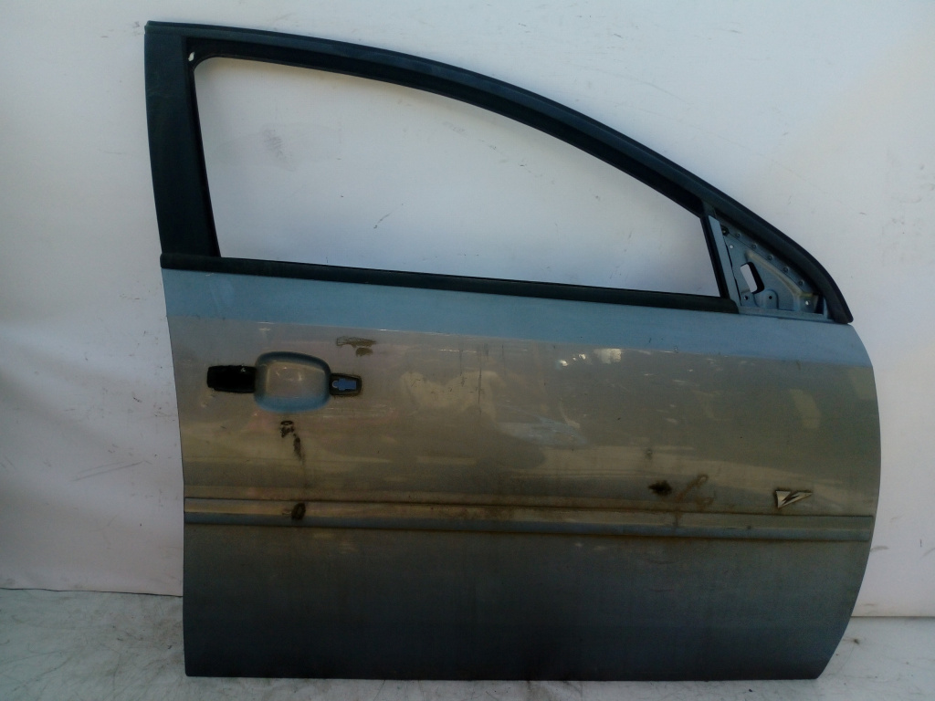 Usa / Portiera Dreapta Fata Opel Vectra C 2002-2008