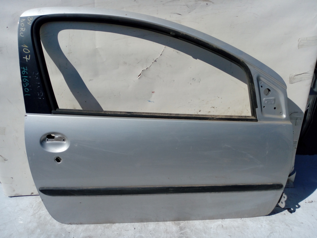 Usa / Portiera Dreapta,fata Peugeot 107 2005 - 2014