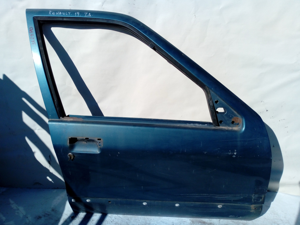 Usa / Portiera Dreapta Fata Renault 19 (B/C53) 1988-1994 Albastru