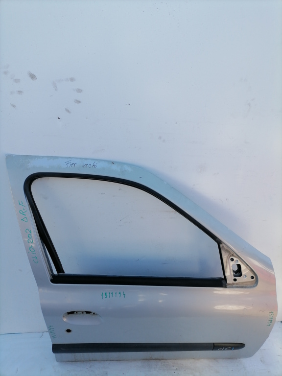 Usa / Portiera Dreapta Fata Renault Clio 2 / Symbol 1 1998-2008 Gri