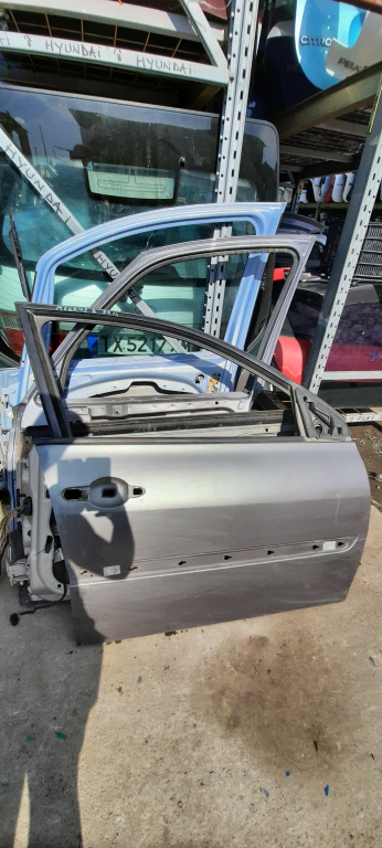 Usa / Portiera Dreapta Fata Renault Megane 2 2002-2010 Gri