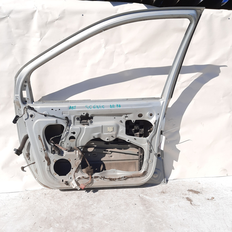 Usa / Portiera Dreapta Fata Renault Scenic 1 / Megane Scenic (Ja0/1) 1996-2003
