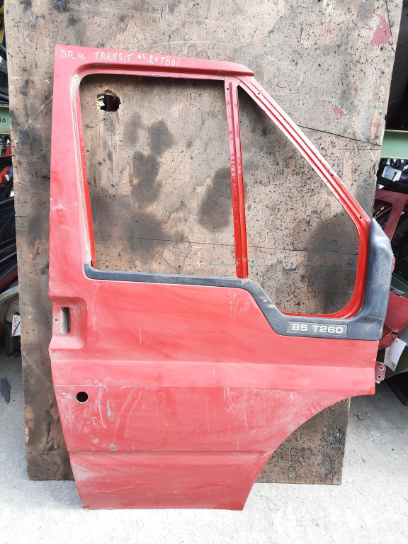 Usa / Portiera Dreapta,fata,Rosu Ford TRANSIT Mk4 2000 - 2014
