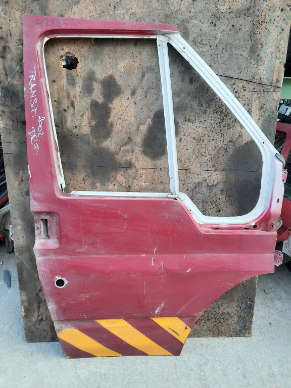 Usa / Portiera Dreapta,fata,Rosu Ford TRANSIT Mk4 2000 - 2014