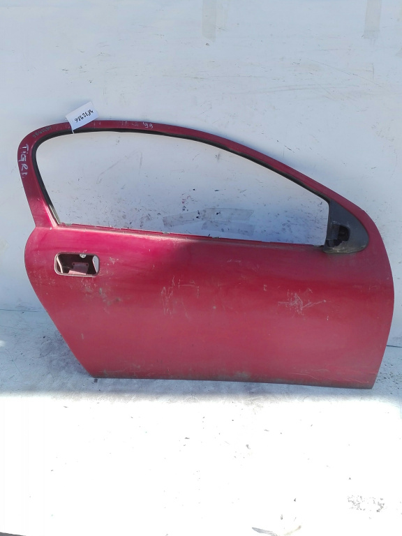 Usa / Portiera Dreapta,fata,Rosu Opel TIGRA A (95) 1994 - 2000
