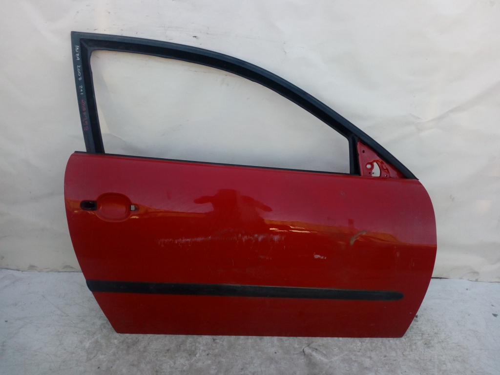 Usa / Portiera Dreapta,fata,Rosu Seat IBIZA Mk4 (6L) 2002 - 2008