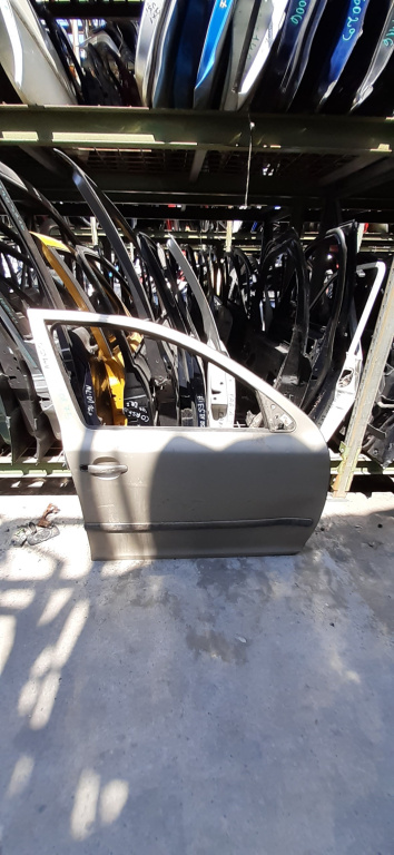 Usa / Portiera Dreapta Fata Skoda Octavia 2 (1Z) 2004-2013 Alb Gri