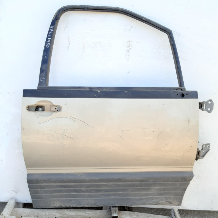 Usa / Portiera Dreapta Fata Toyota Previa (Tcr2, Tcr1) 1990-2000 Gri