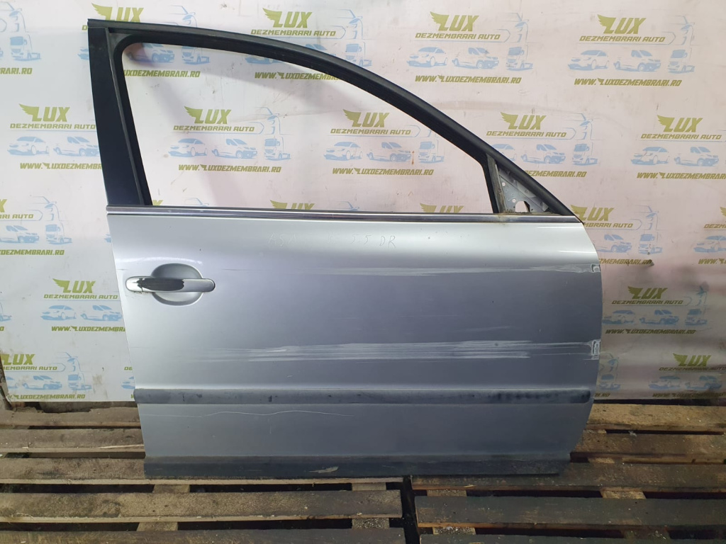 Usa portiera dreapta fata Volkswagen VW Passat B5.5 [facelift] [2000 - 2005]