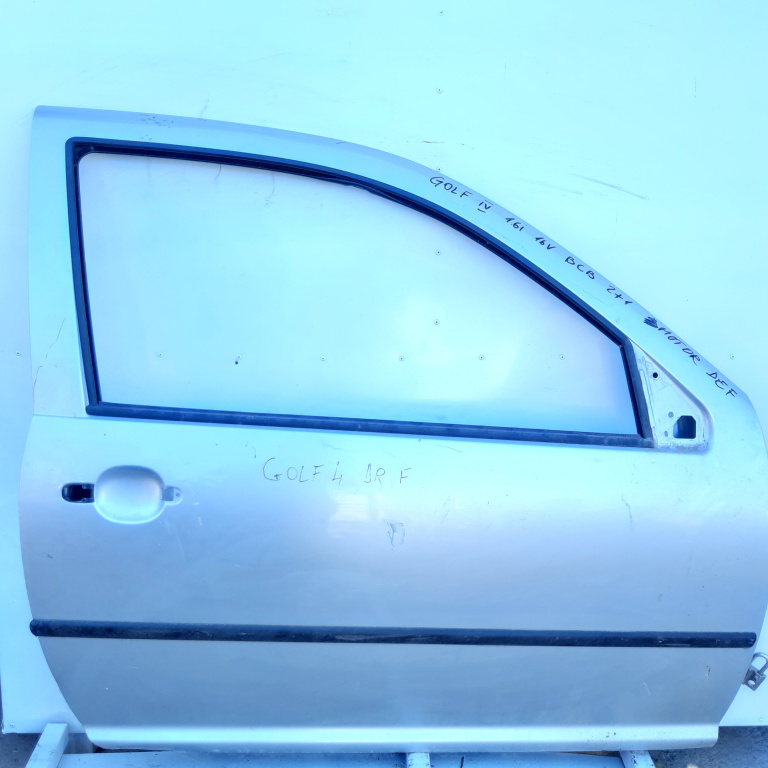Usa / Portiera Dreapta Fata Vw Golf 4 1997-2004 Alb Gri