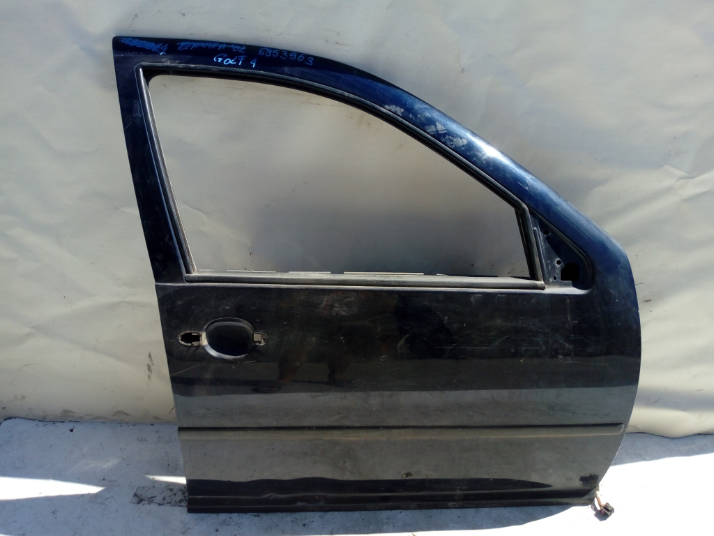 Usa / Portiera Dreapta Fata Vw Golf 4 1997-2004 Albastru Negru